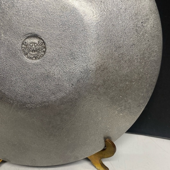 Wilton Armetale Round Fruit Bowl Dish - Picture 12 of 17